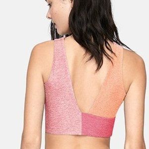 OUTDOOR VOICES Venus Crop Top